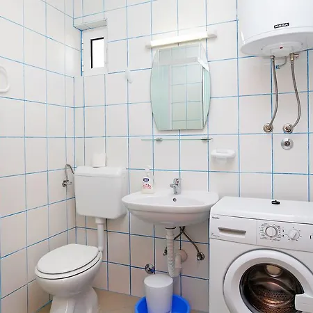 Rose Garden Apartment